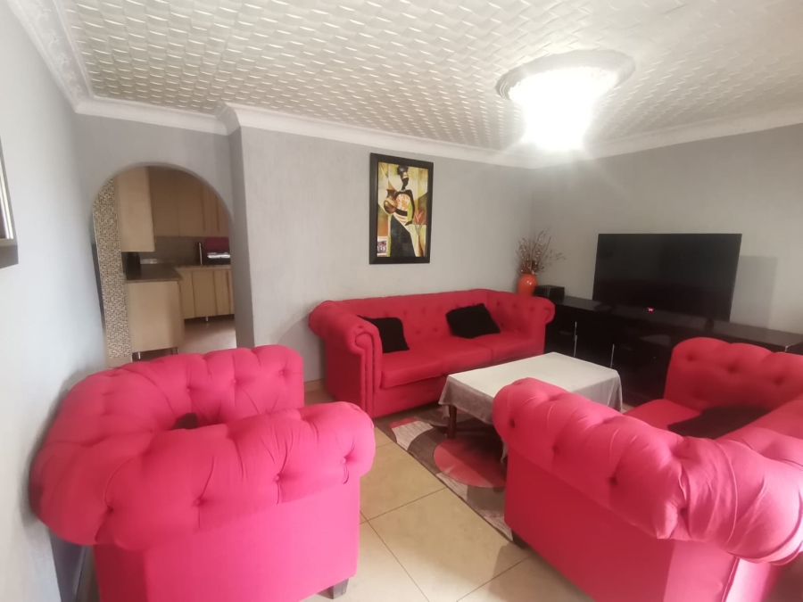 3 Bedroom Property for Sale in Lethlabile North West